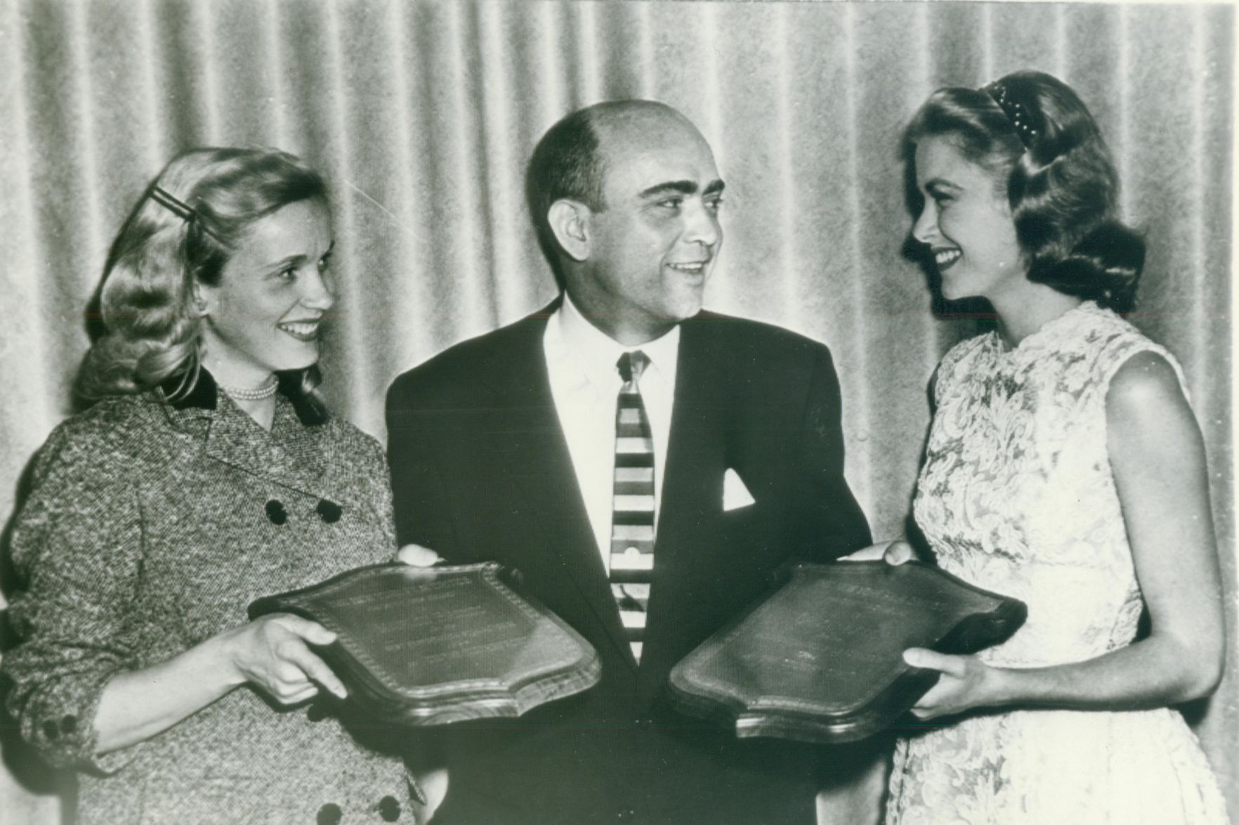 19550123 -- Grace Kelly